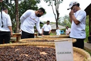 Wabup Minta Kedai Kopi Gunakan Produk Asli Kuningan